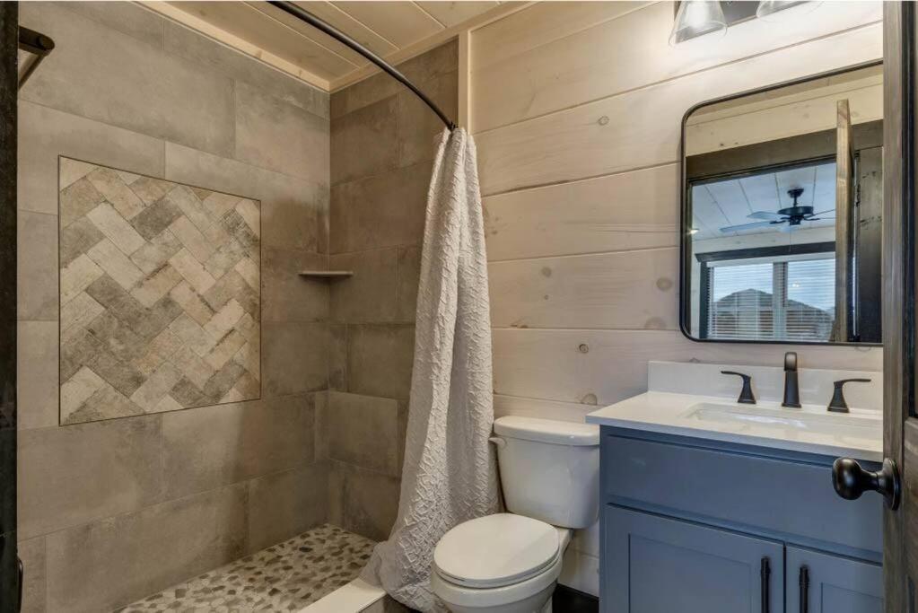 Blue Moon Ridge: Brand New Cabin! 5 Bedrooms, Pool/Hot Tub, Theatre Pigeon Forge Exterior foto